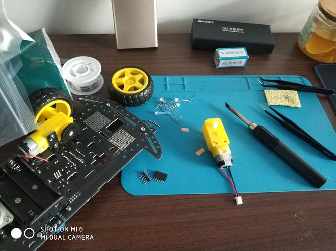 DIY 51蓝牙遥控智能小车 开启你的电子创作与销售新篇章